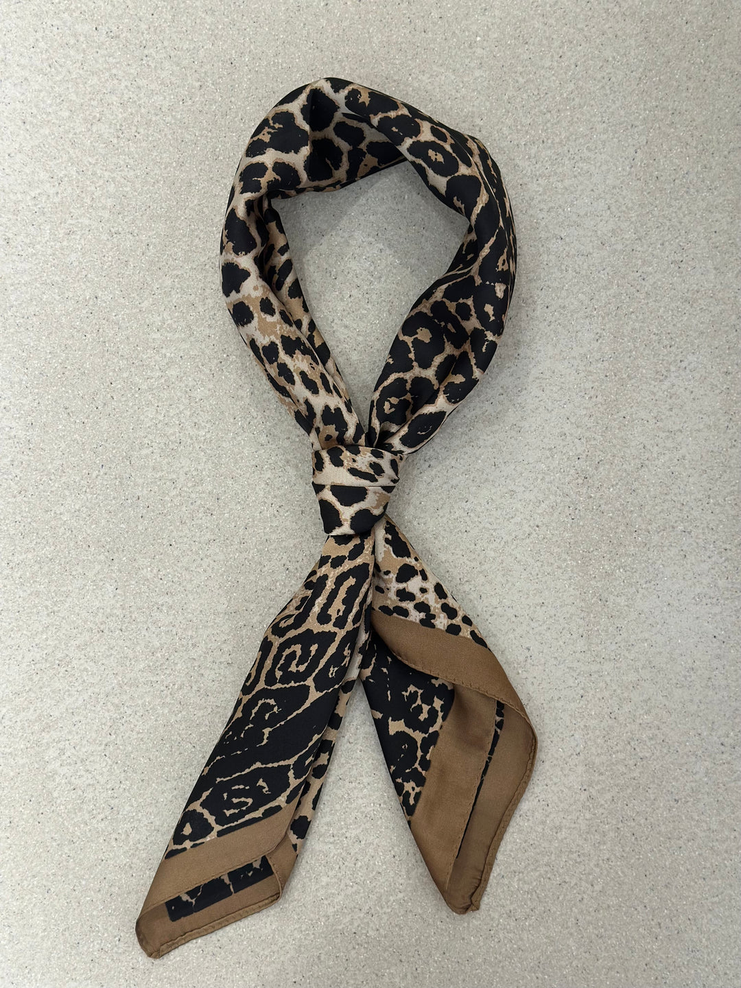 Bij lies | Scarf