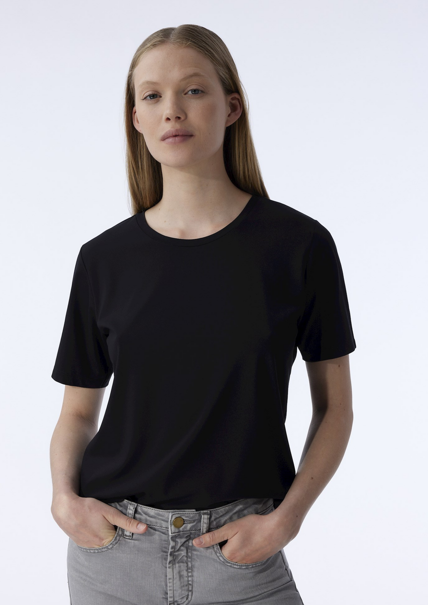 Knit-ted | Hazel T-Shirt Black