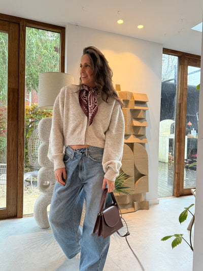 Bow19 | Paisley Scarf