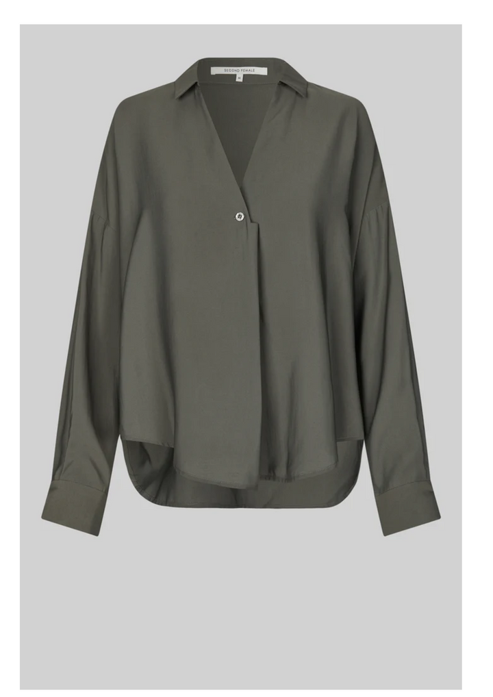 Second Female | Timeline Blouse