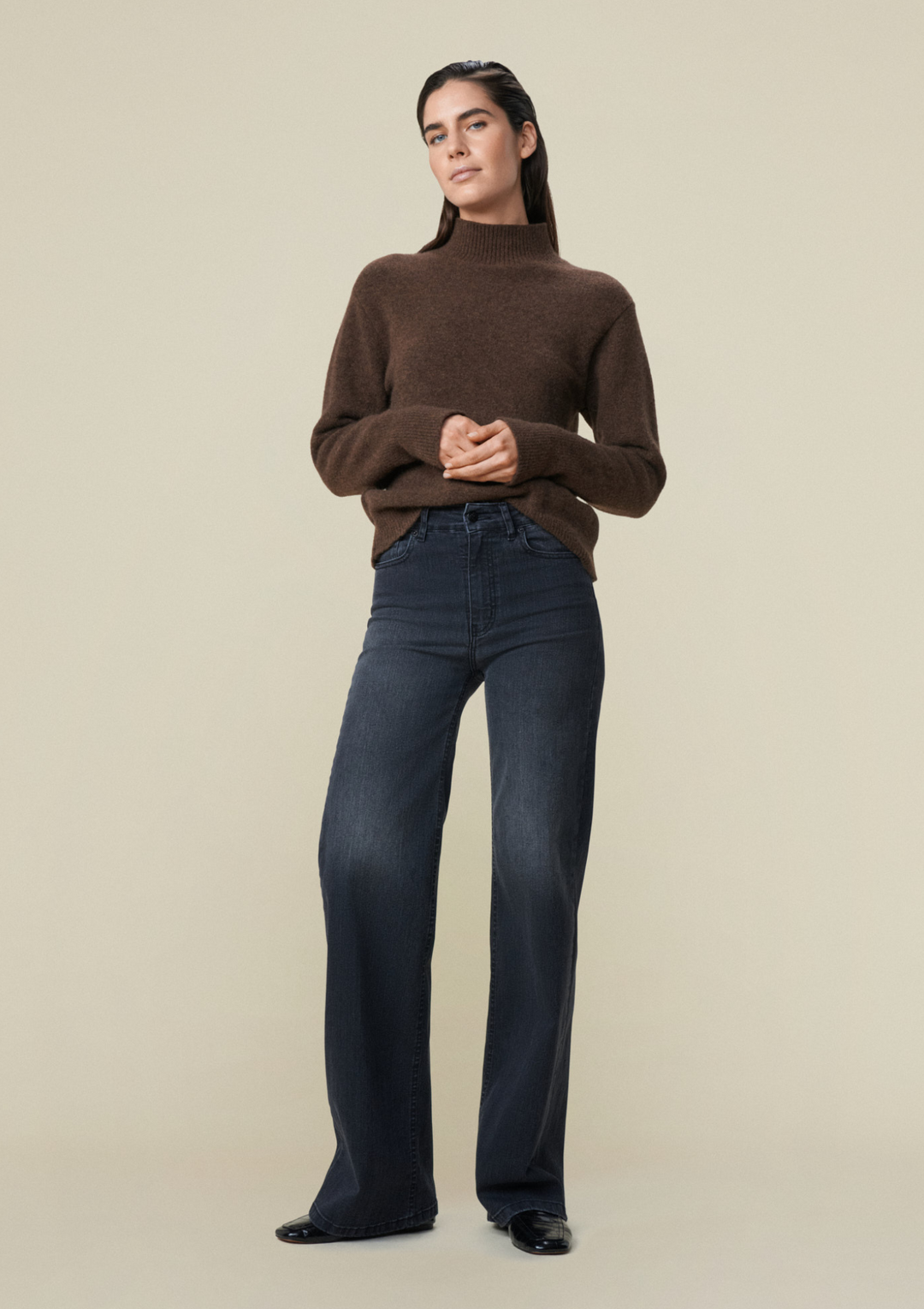 Lois | Palazzo Donatella