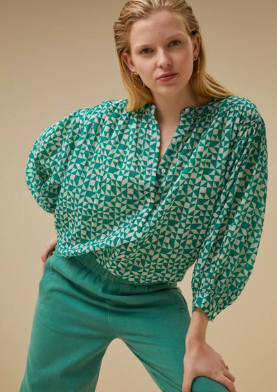 By Bar | Lucy Graphic Blouse Green