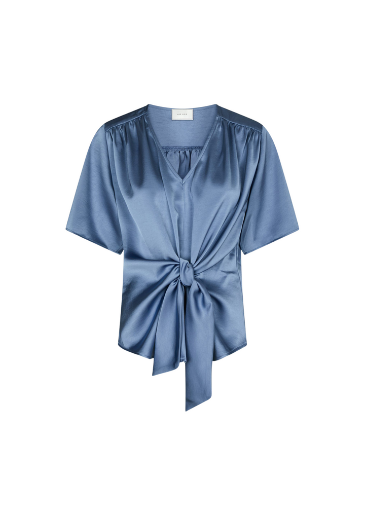 Neo Noir | Casadia Heavy Sateen Blouse
