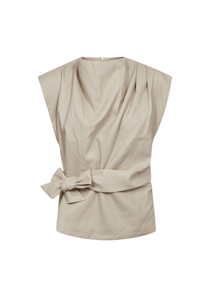 Co' Couture | GittCC Pleat Top Beige