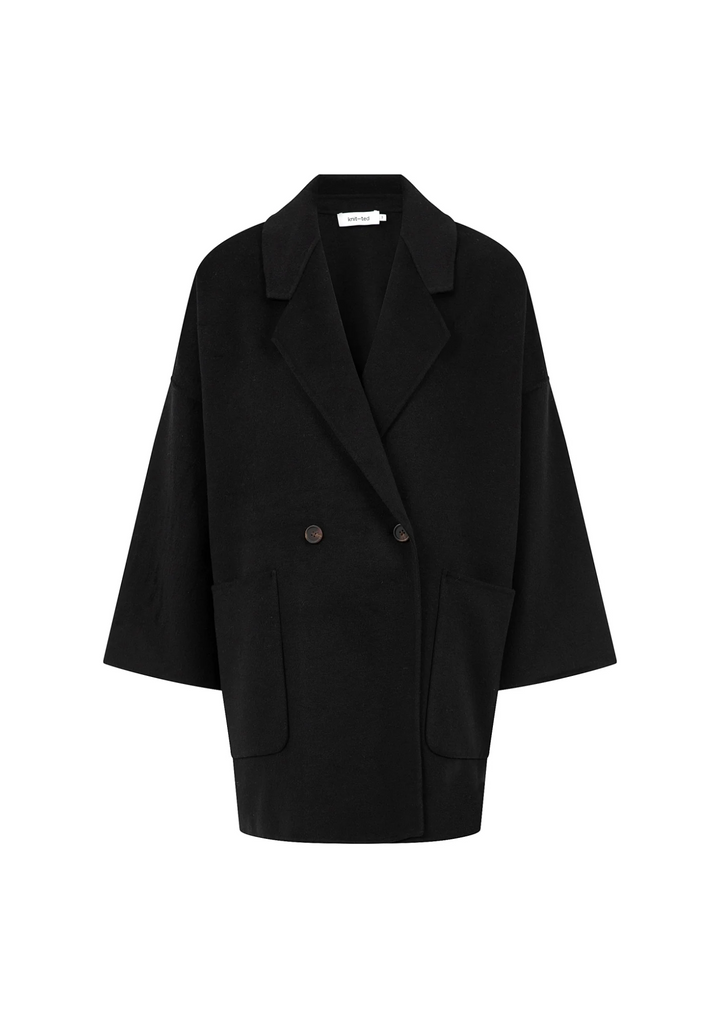 Knit-ted | Cape Coat