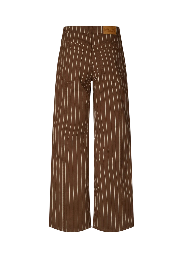 Baum und Pferdgarten | Nolia Jeans