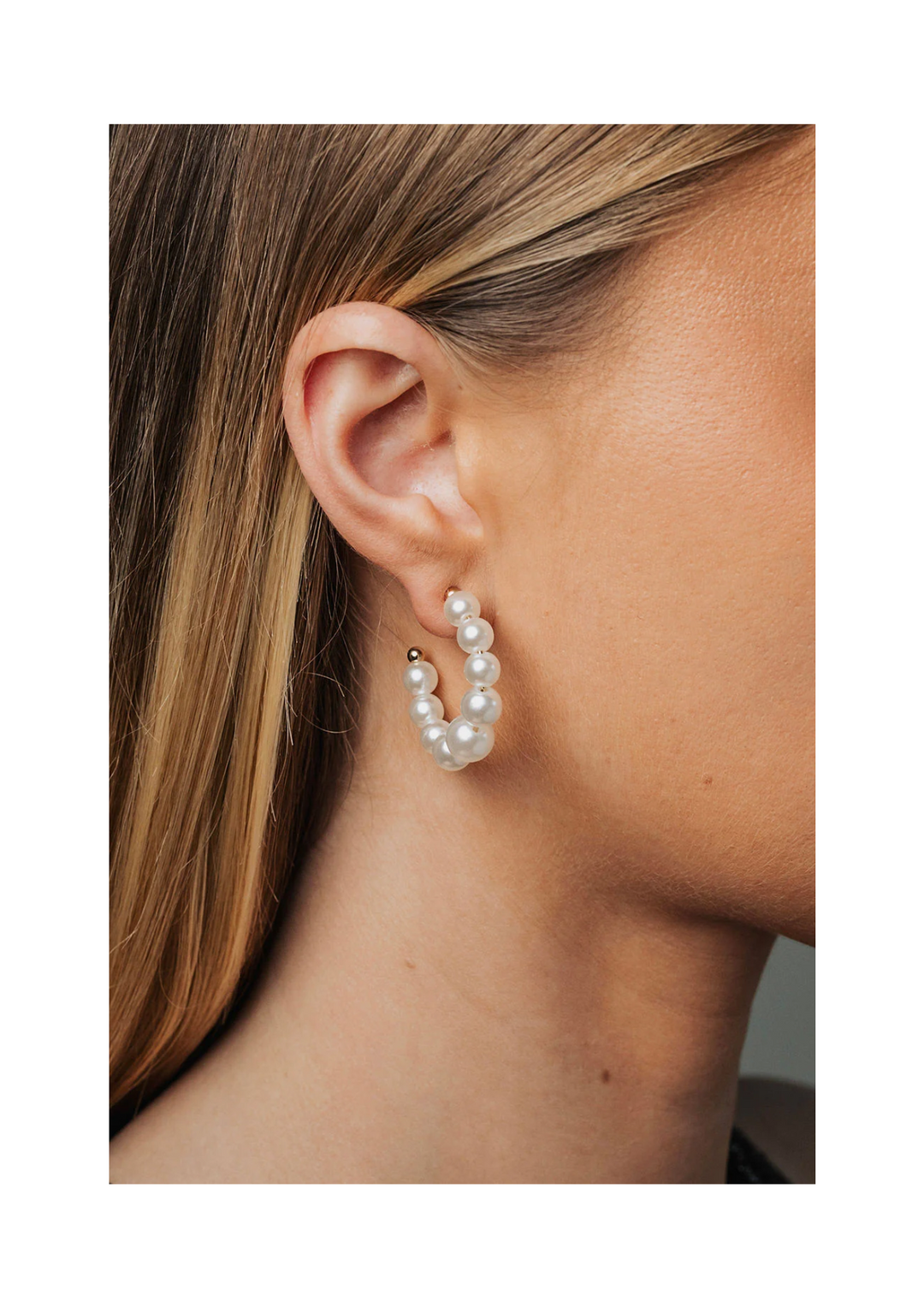 BOW19 Details | Bead Pearl Hoops M