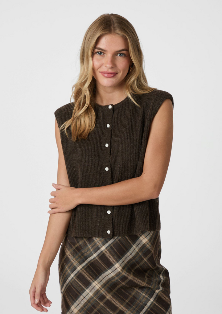 Neo Noir | Everest Knit Vest