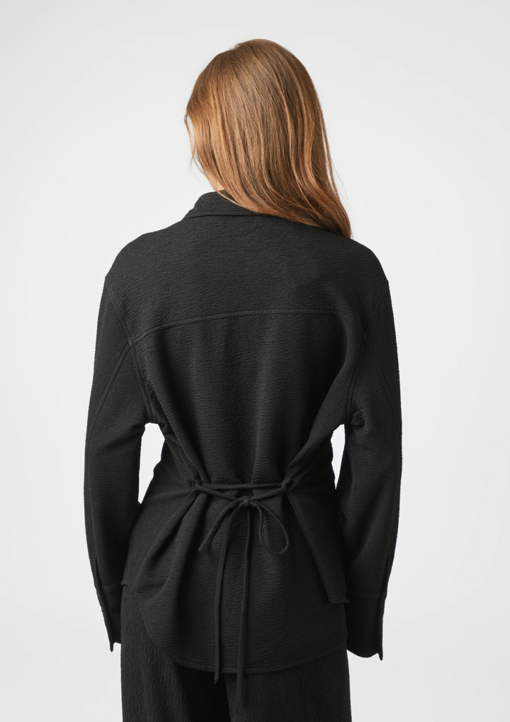 Neo Noir | Waldita Structure Shirt