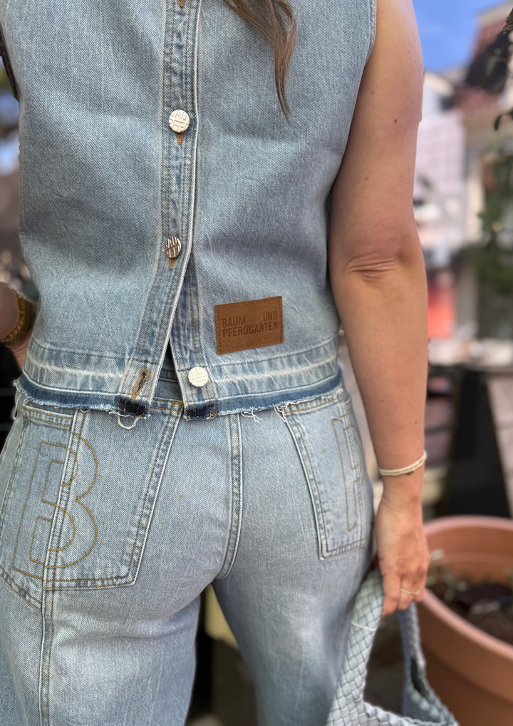 Baum und Pferdgarten | Medine Jeans Top