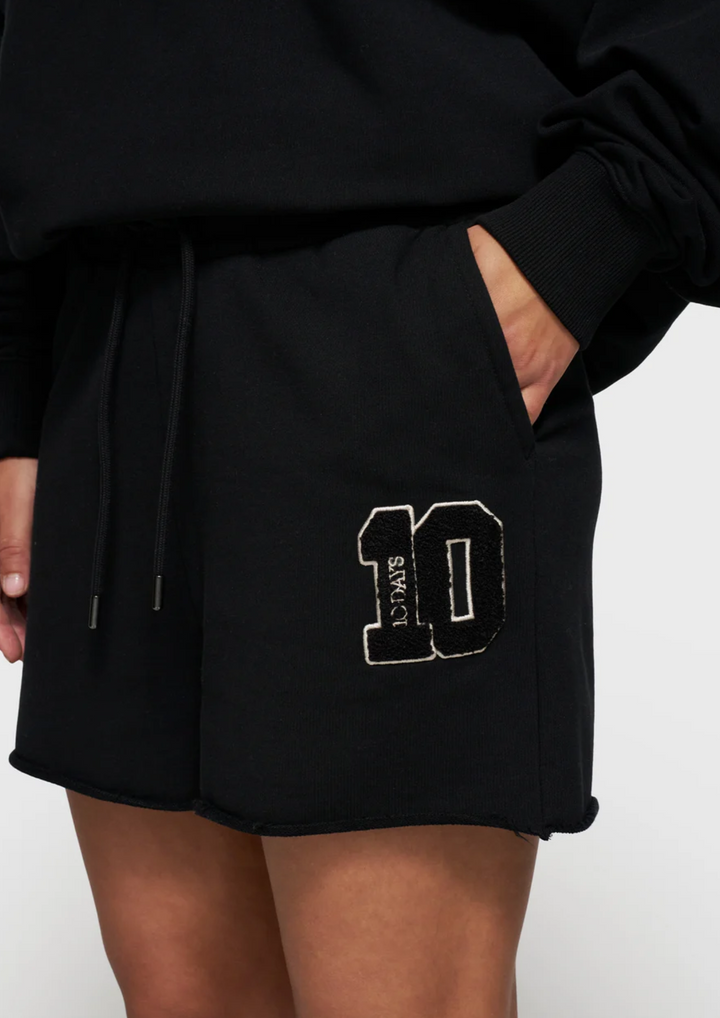 10 Days | Shorts 10