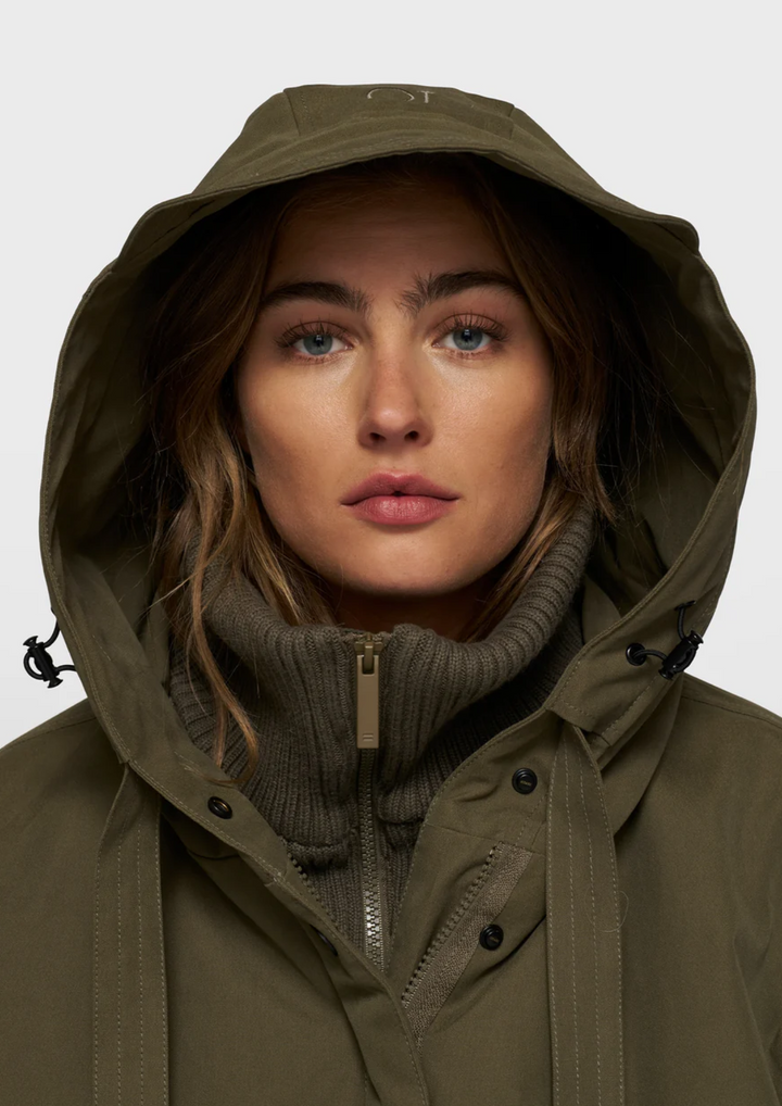 10 Days | The Queen Parka