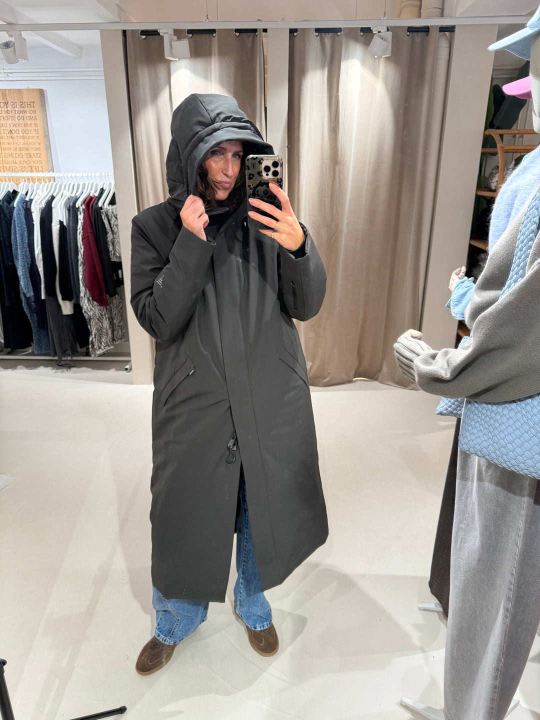 Krakatau | Mishima Waterproof Parka