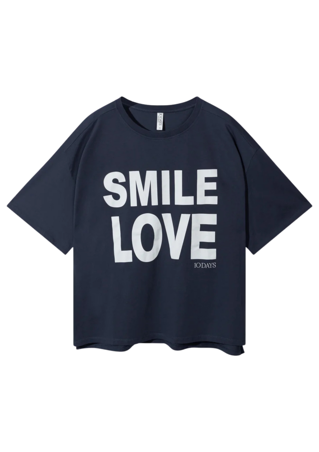 10 Days | Statement Tee Smile Love