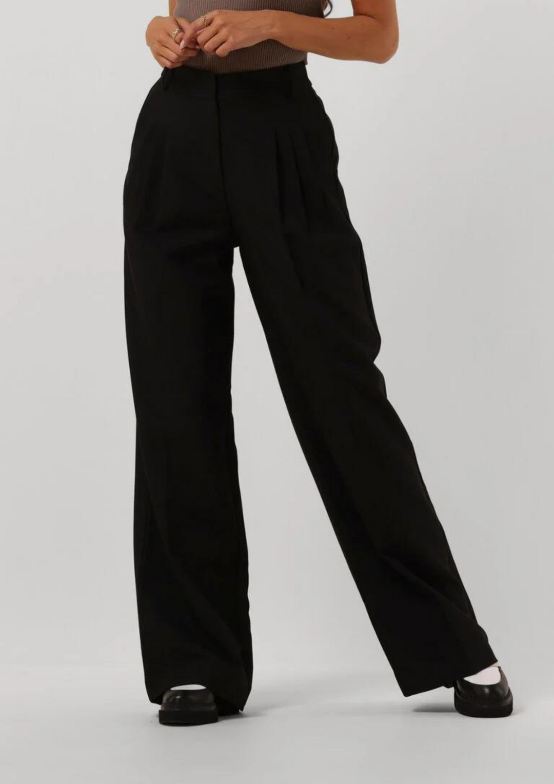 Co' Couture | VolaCC Long Pleat Pant Black