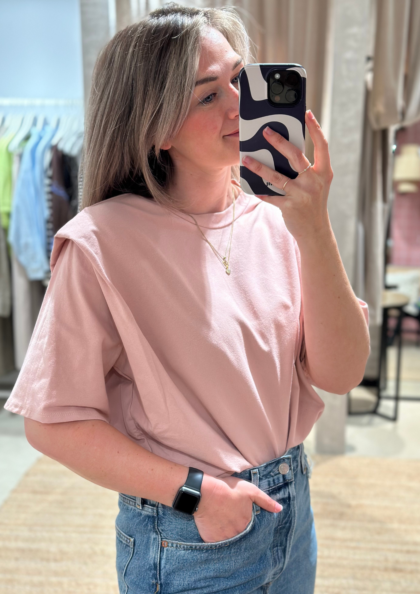 Bij Lies | Oversized Kapmouw T-Shirt Pink