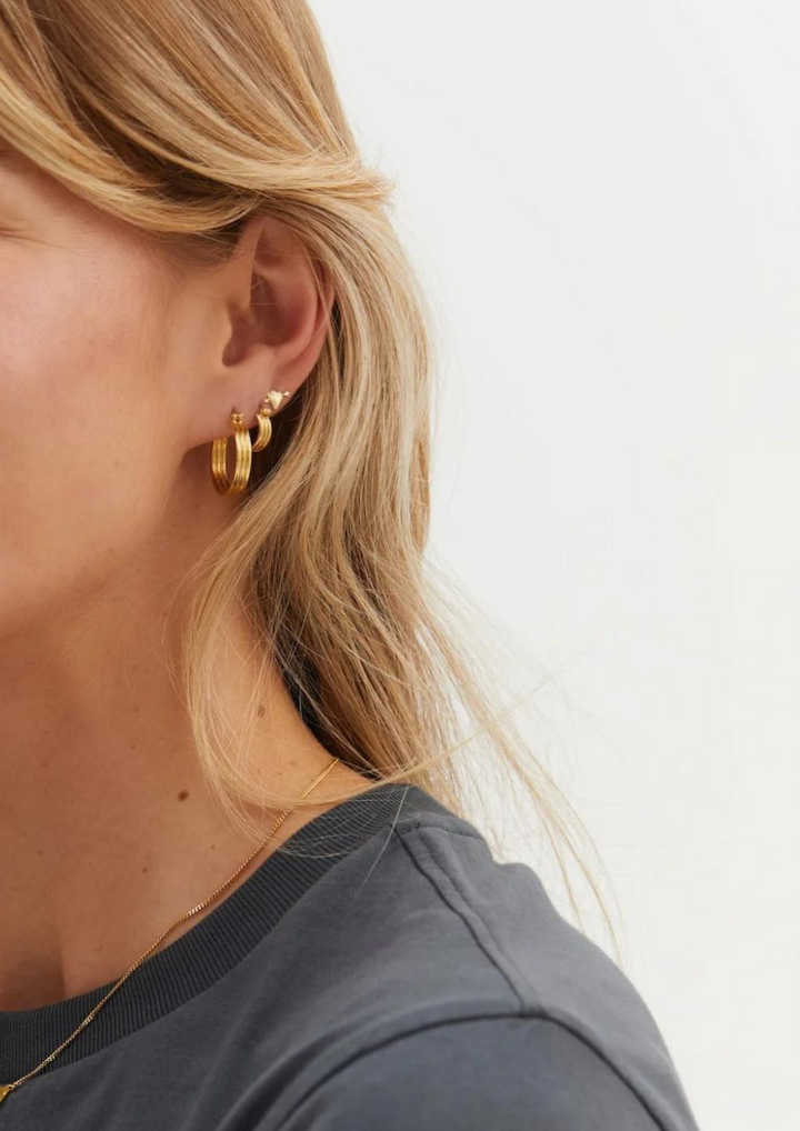 Anna + Nina | Single Cupid Stud Earring Gold