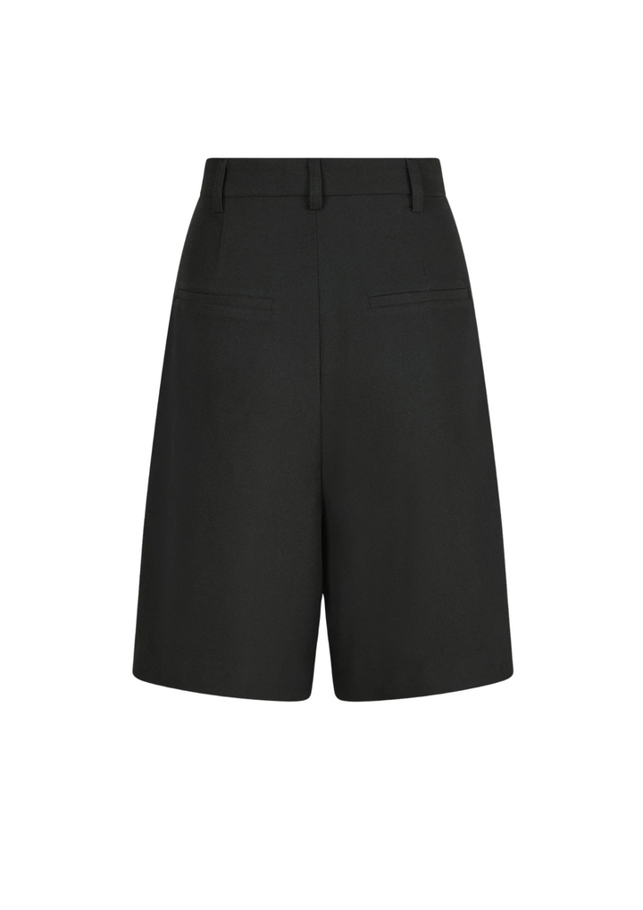 Neo Noir | Nika Bermuda Shorts Black