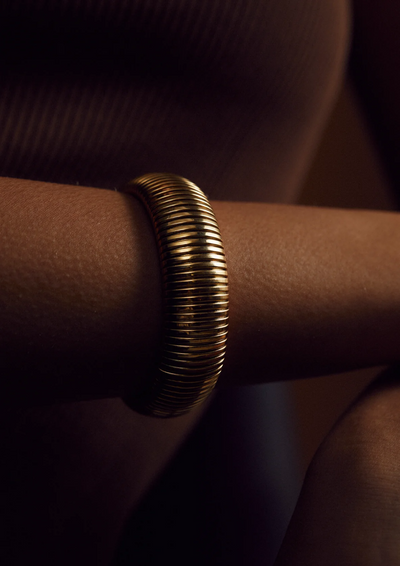 BOW19 Details | Sahara Bracelet Gold