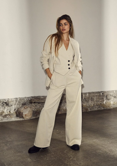 Co' Couture | AriesCC Long Wide Jeans Bone